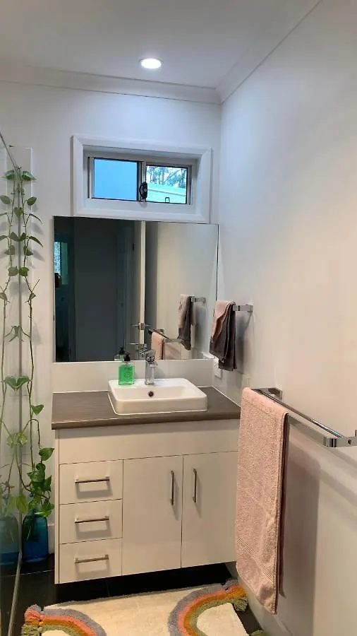 Bush Beach Retreat Apartment Caloundra