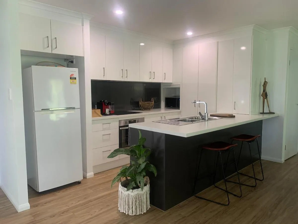 Bush Beach Retreat Apartment Caloundra